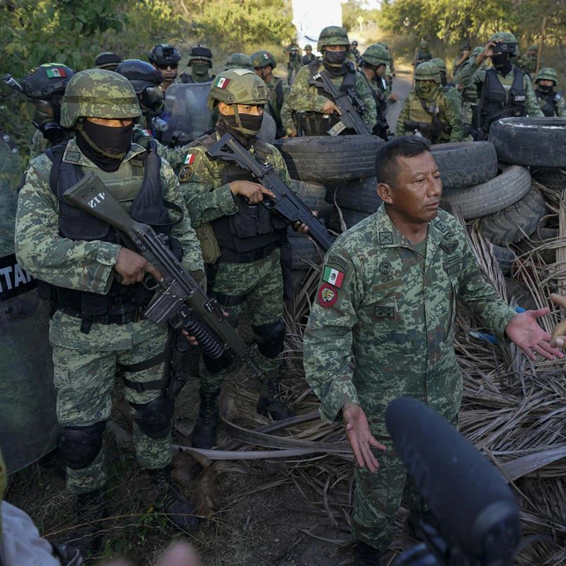 Lame Meksiken an Multicam Tactical Apparel Inifòm